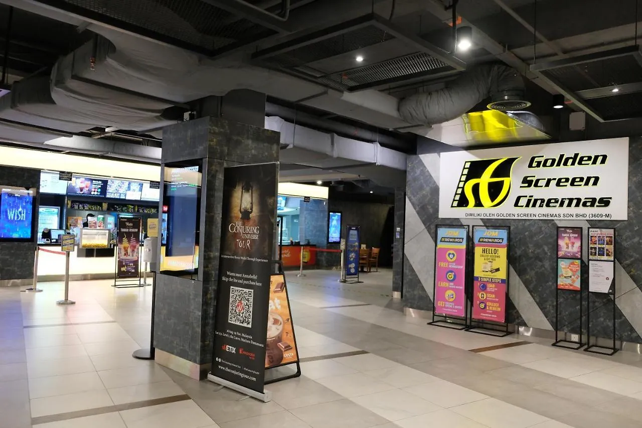 公寓 92 Homestay Ekocheras Duplex Suite 吉隆坡 马来西亚