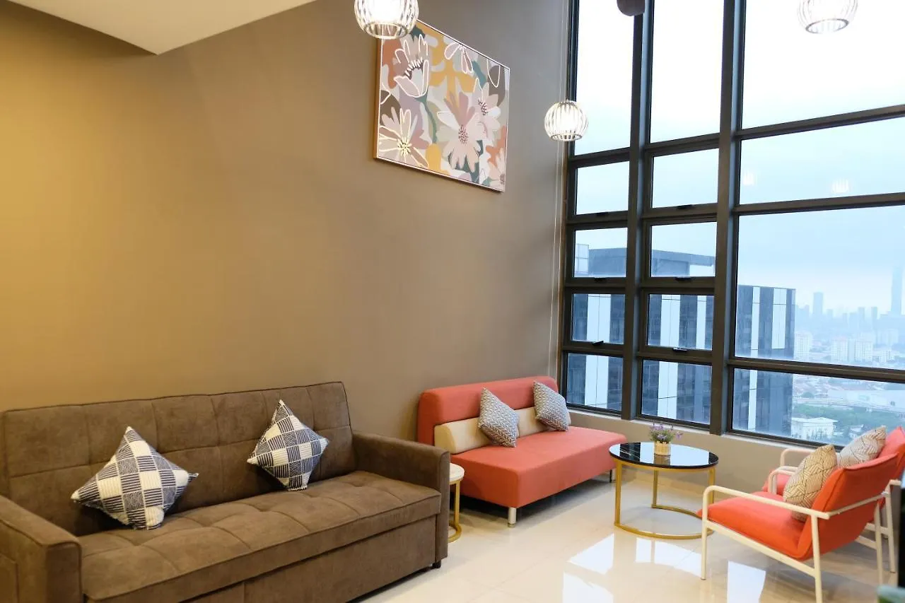 92 Homestay Ekocheras Duplex Suite Kuala Lumpur Apartment