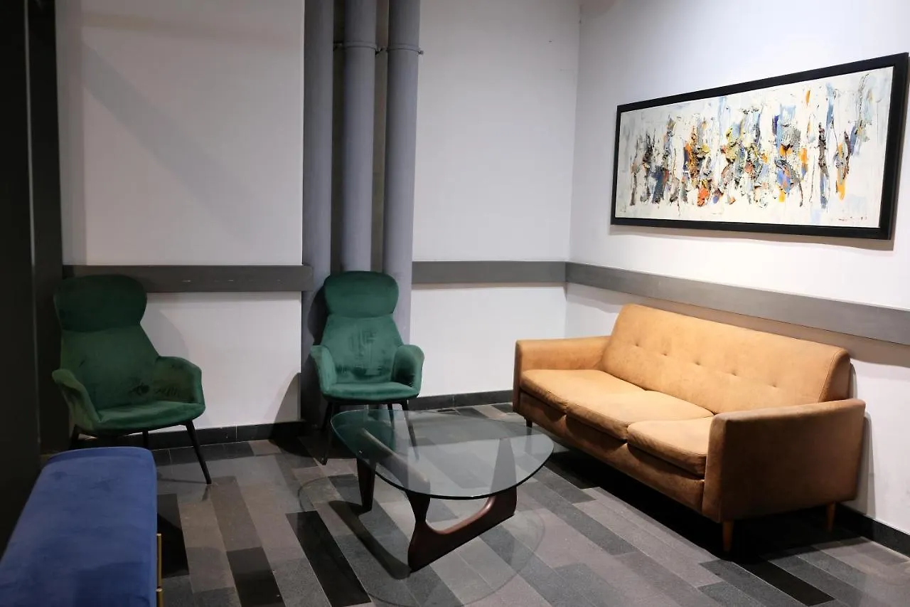 92 Homestay Ekocheras Duplex Suite Kuala Lumpur