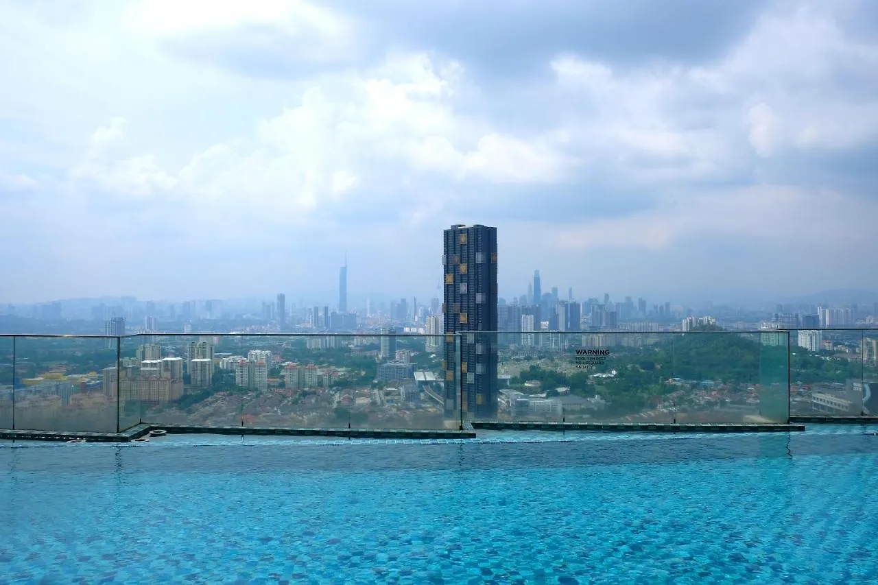 92 Homestay Ekocheras Duplex Suite Kuala Lumpur 0*,